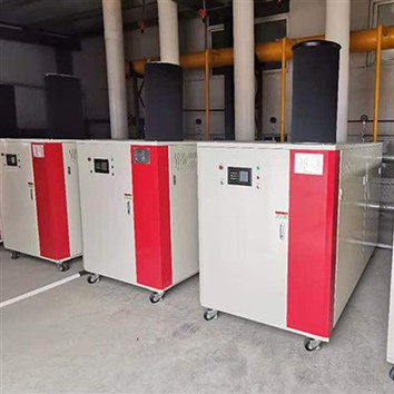 Kocioł próżniowy na gorącą wodę